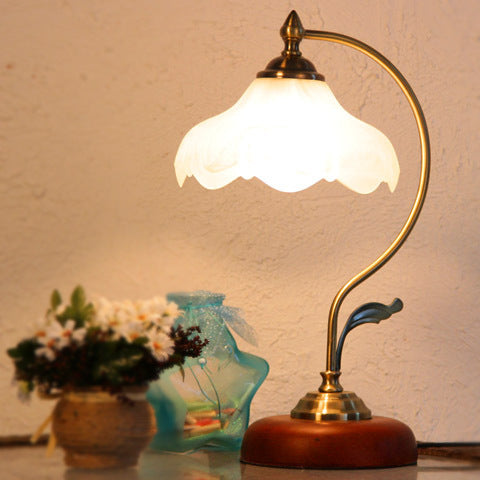 Bedside Lamp  Light Warm And Romantic Touch Sensor